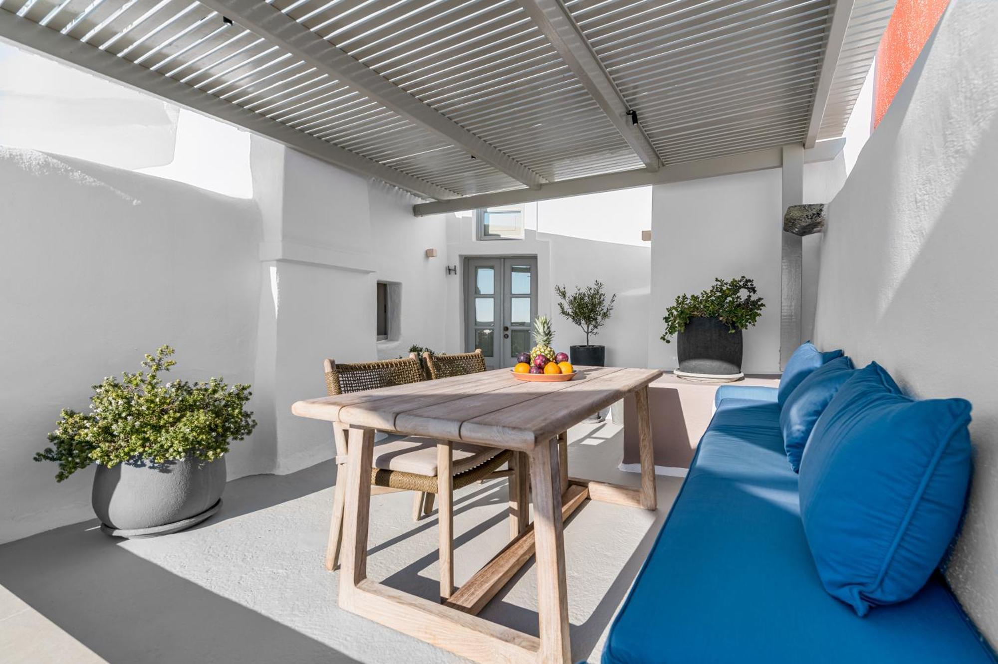 Iconic Santorini, A Boutique Cave Hotel By Sandglass Імеровіглі Номер фото