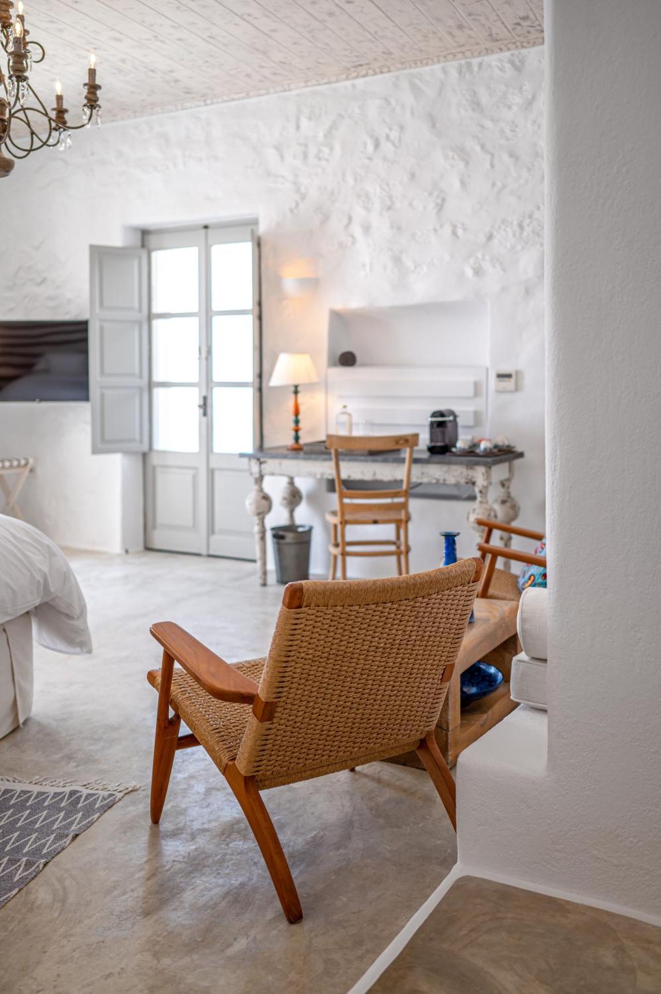 Iconic Santorini, A Boutique Cave Hotel By Sandglass Імеровіглі Номер фото