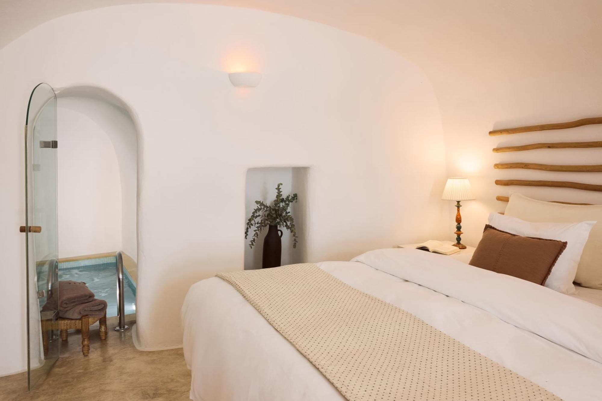 Iconic Santorini, A Boutique Cave Hotel By Sandglass Імеровіглі Екстер'єр фото